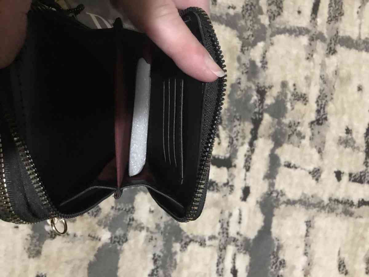 womans crossbody purse