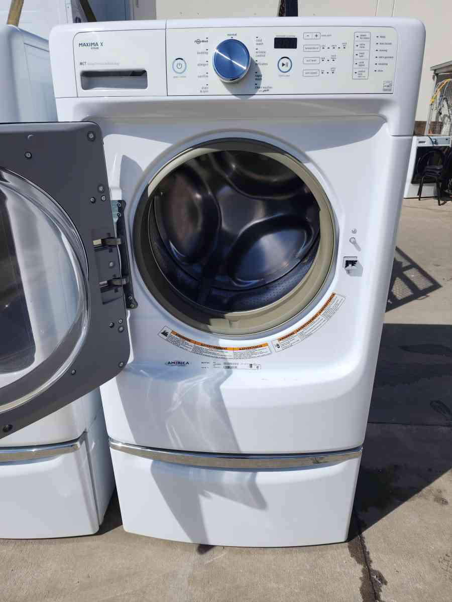 MAYTAG FRONTLOAD GAS SET