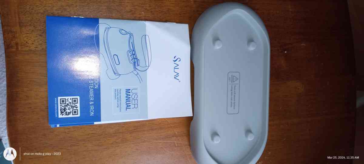 Salva Brand Duo press Steamer Iron