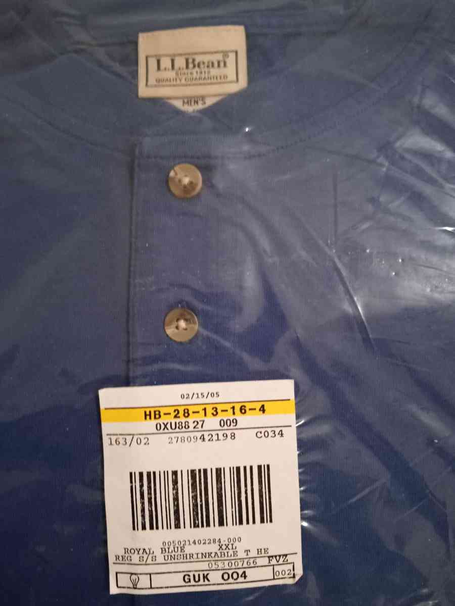 L L Bean Short sleeve shirt