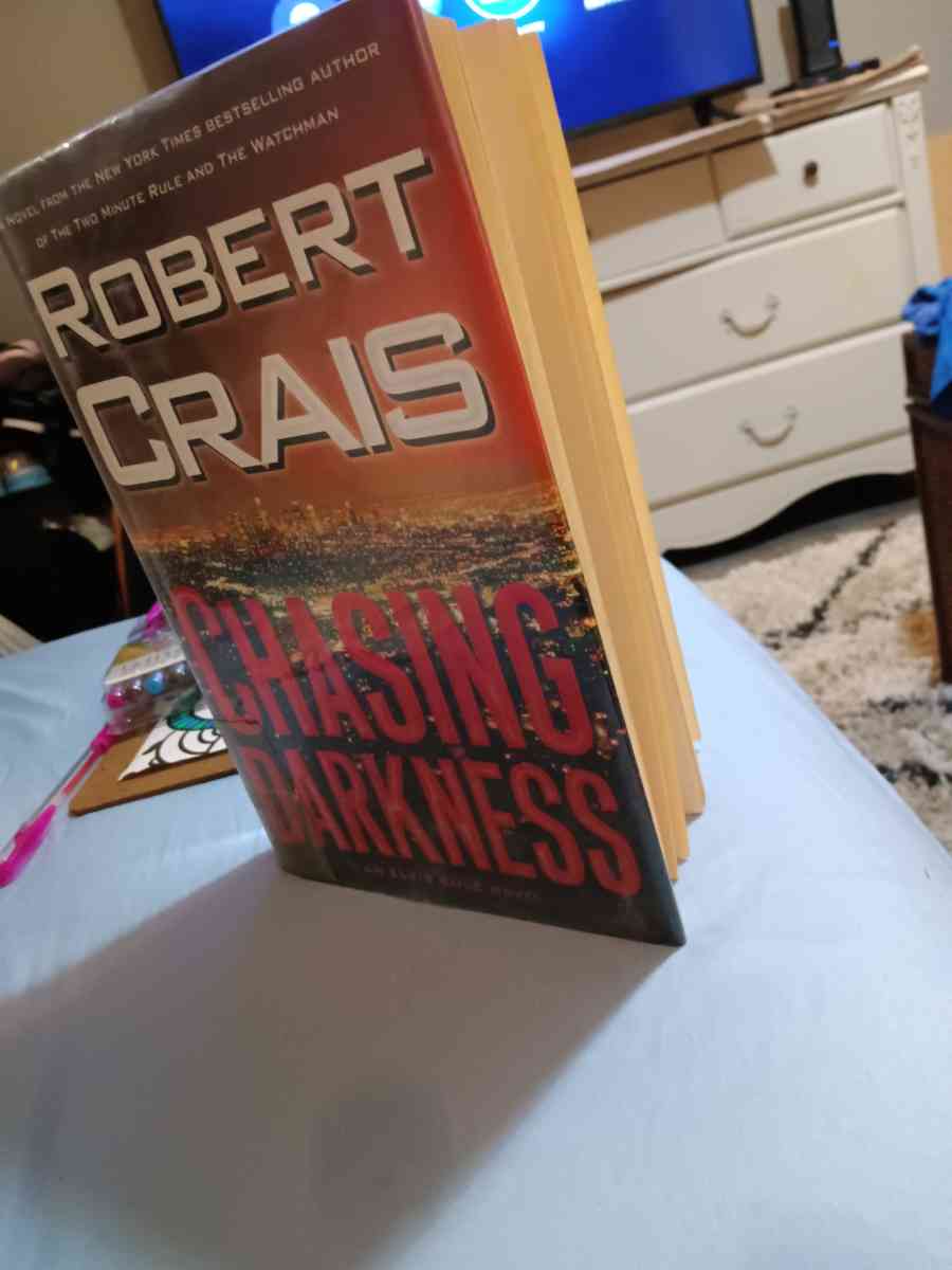 Book called Chasing Darkness by Robert  Crais