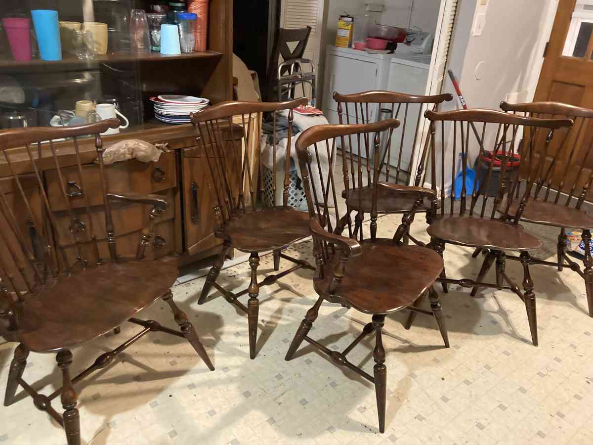 Cushman Colonial Creations Fairfield Dining Chairs