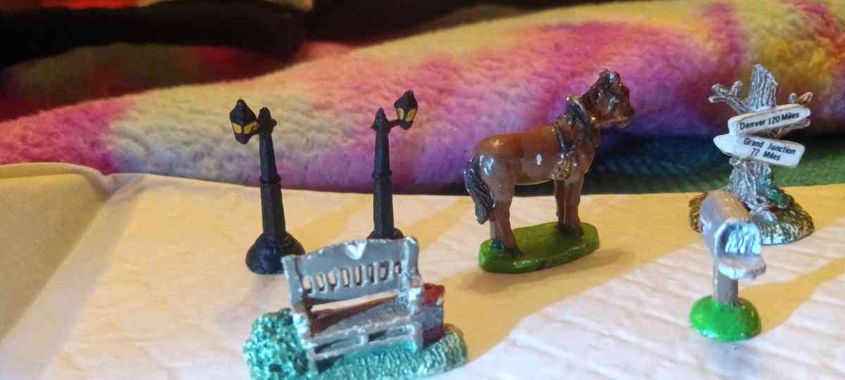 096IRS CHINA Collectable Pewter Figurine