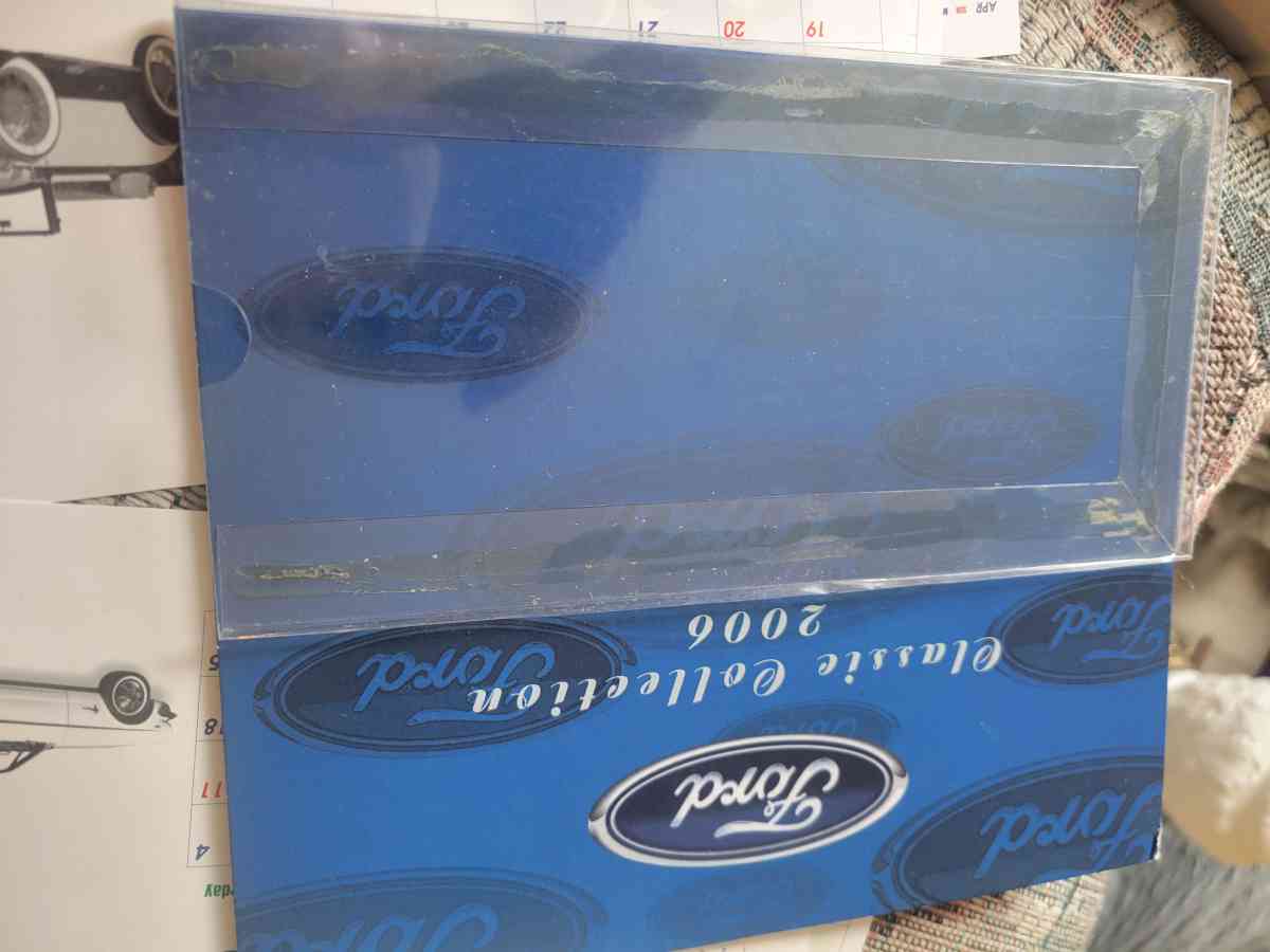 Ford motors classic collections 2006 AD calander
