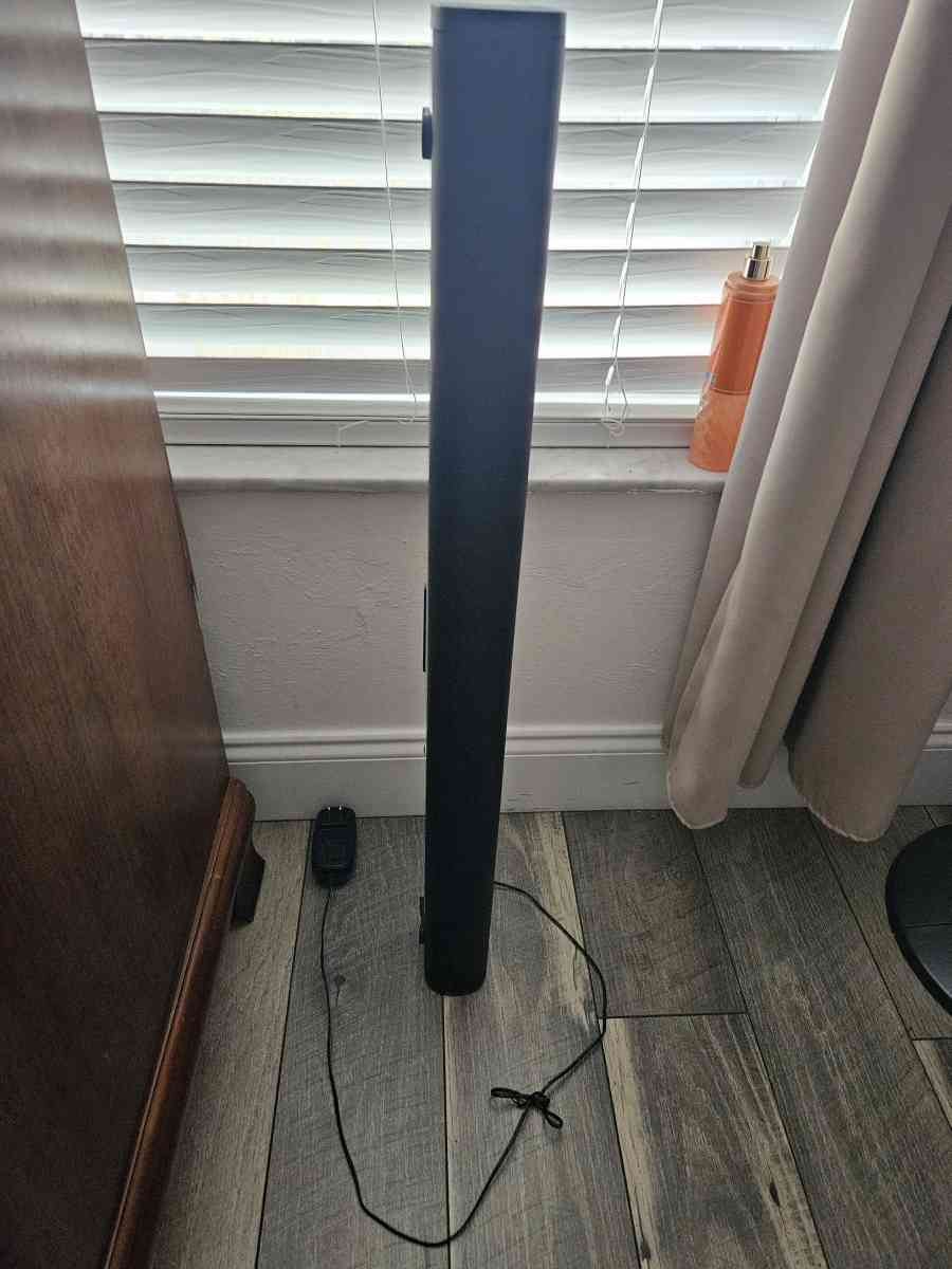 Tcl speaker Bluetooth