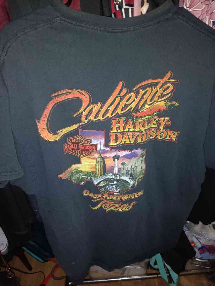 collectible mens HarleyDavidson tshirt extra large must pick