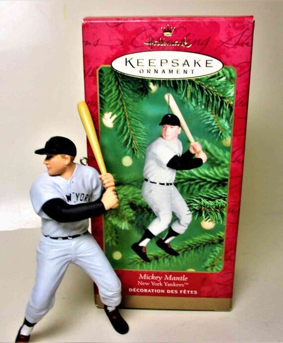 Mickey Mantle NY Yankees Hallmark Keepsake Ornament QXI6804
