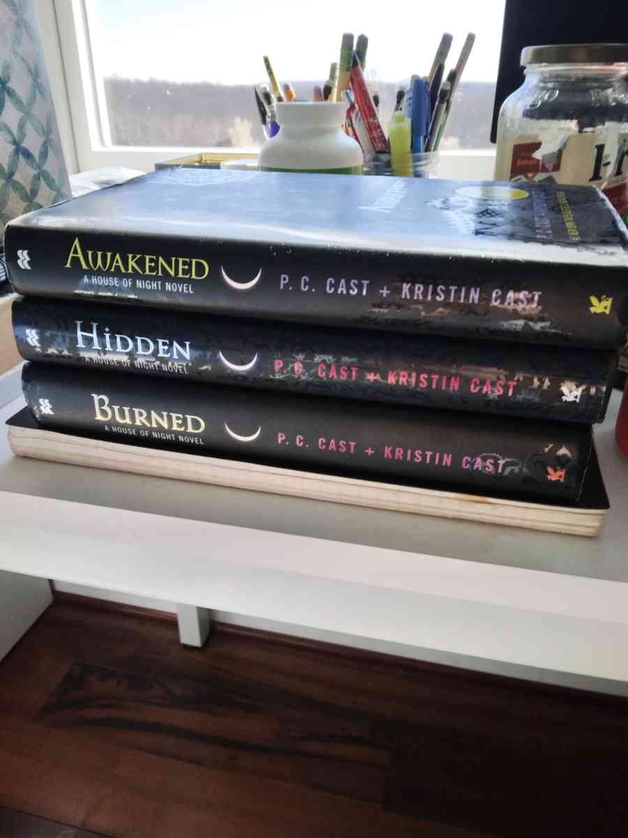 house of the night novels