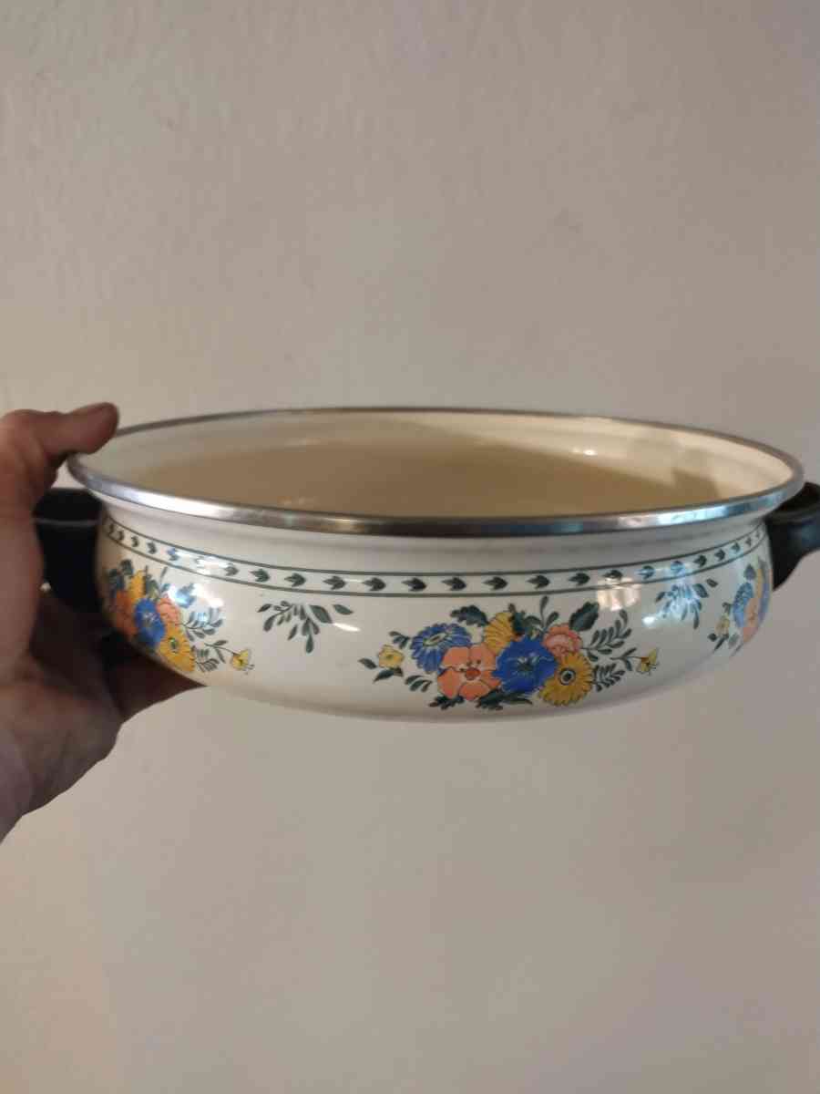 vintage cookware