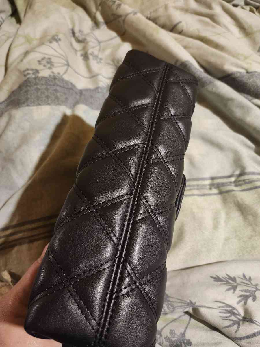 Black quilted design crossbody