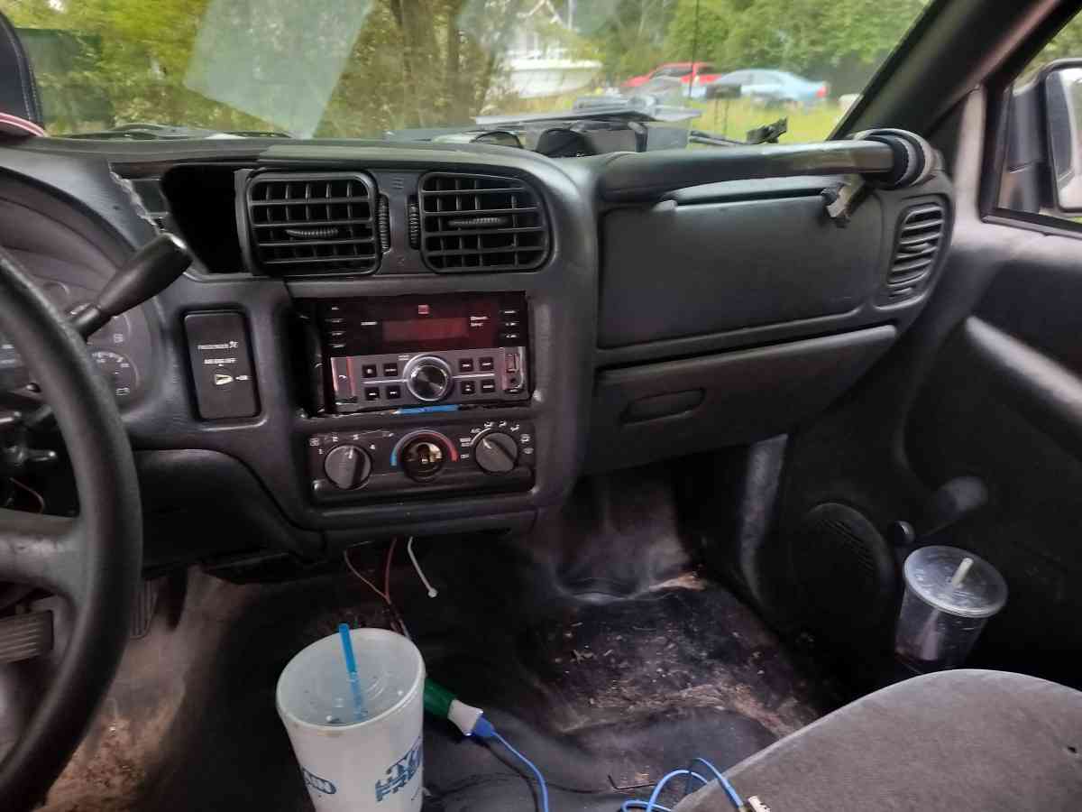 2000 Chevy extended cab S10