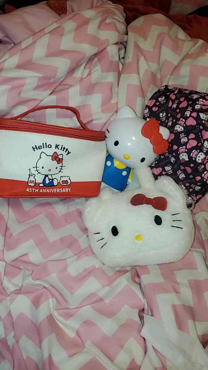 hellokitty stuff y2k