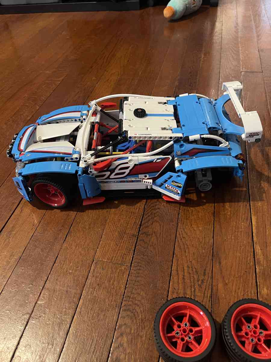 built Lego technic rally car 42077