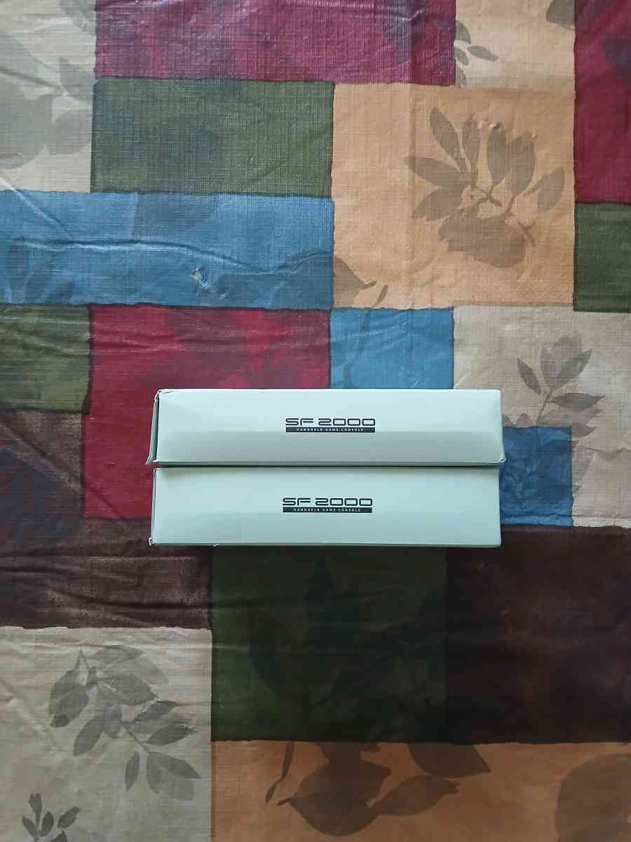 SF 2000 Handheld Game Controllers