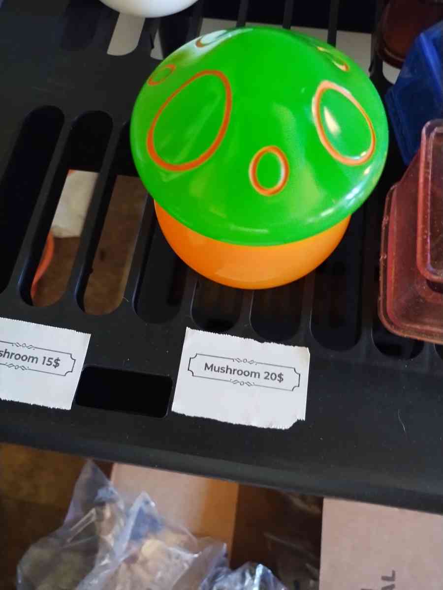 glow in the dark mushroom