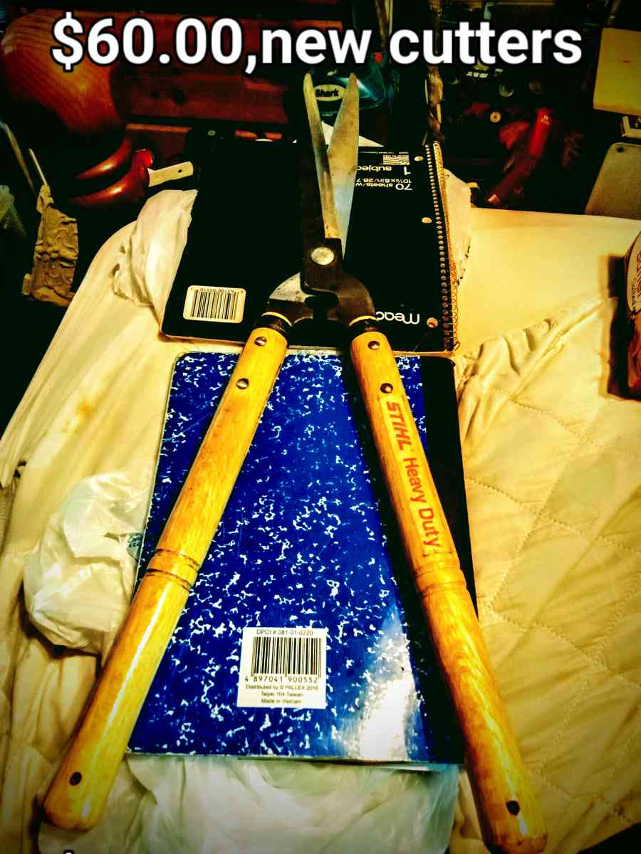 hedge shears trimmers