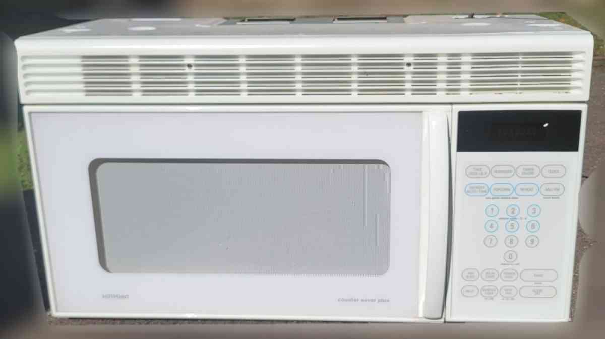 Hotpoint Microwave