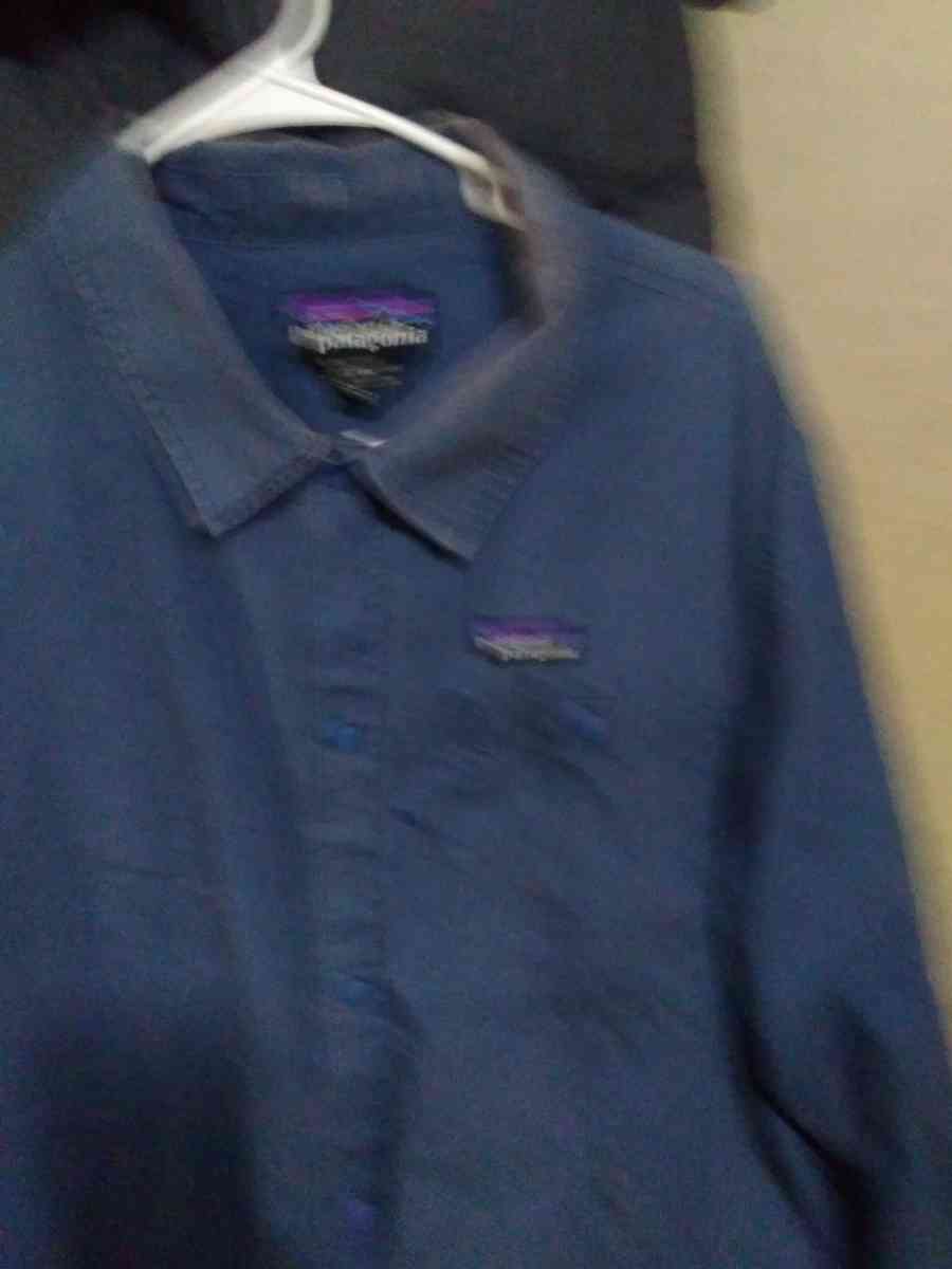 mens Patagonia buttonup jacket