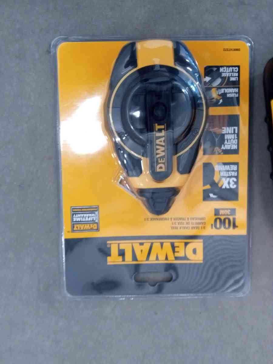 the chalk reel and orange chalk DeWalt