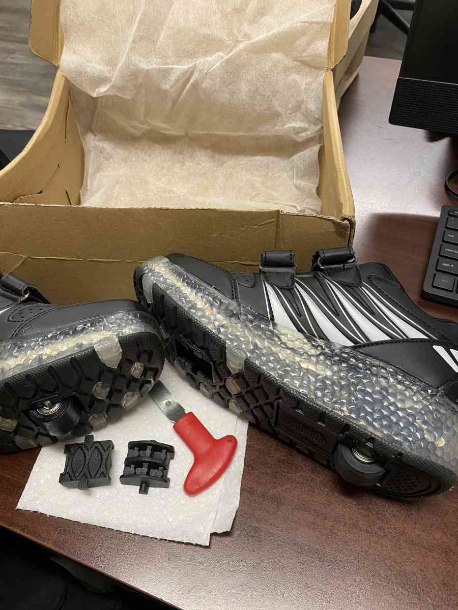 Flashing Led Roller Skate Sneakers