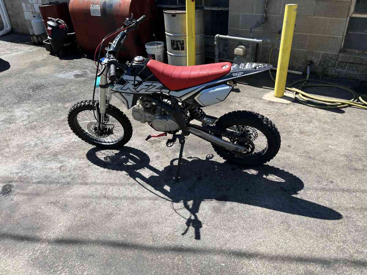 Apollo 125 Dirtbike
