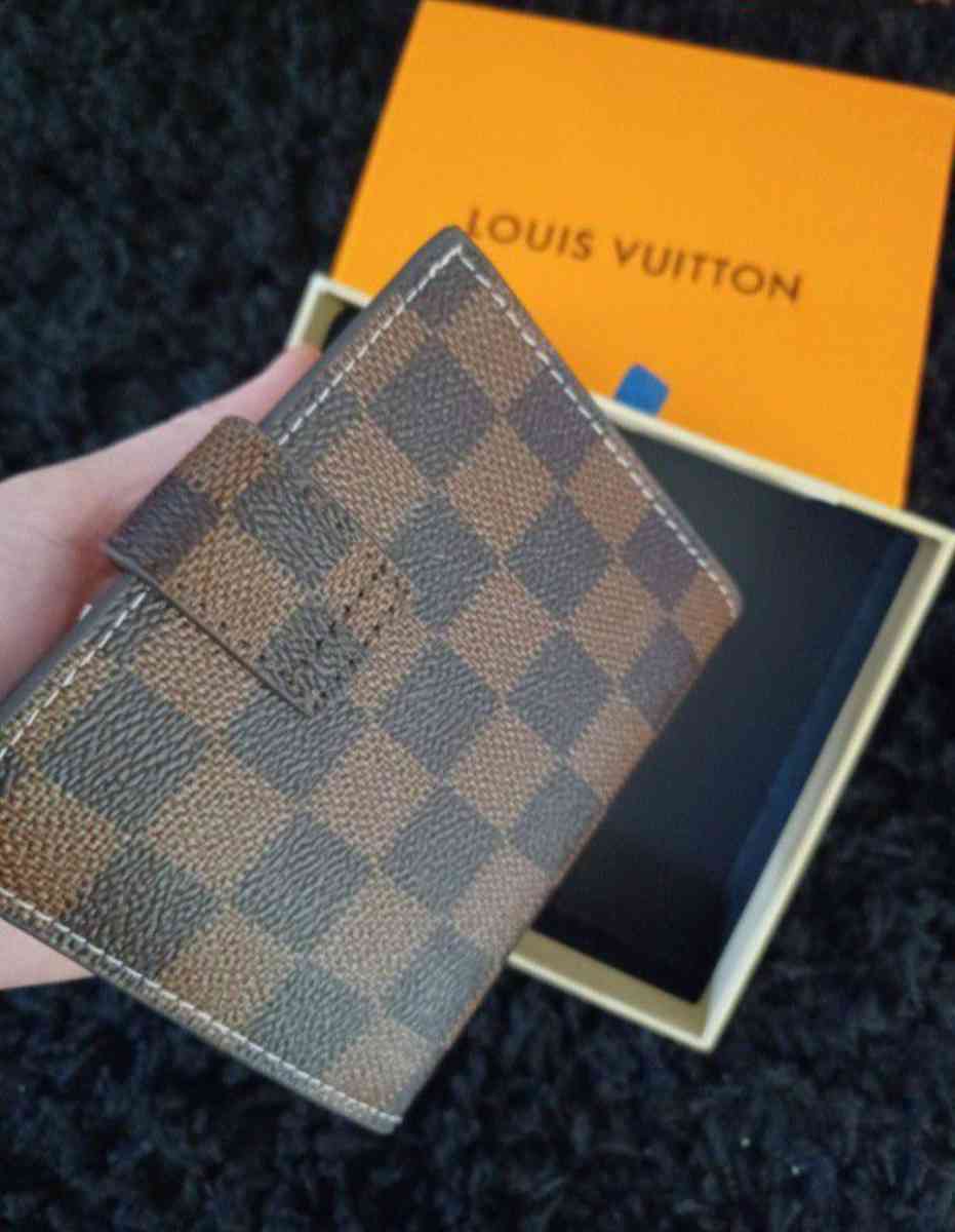 louis vuitton wallet
