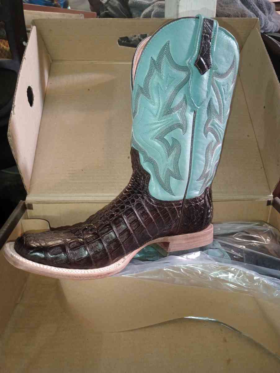 cowgirl boots