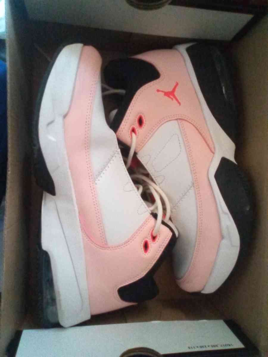 size 7 youth Jordan shoes
