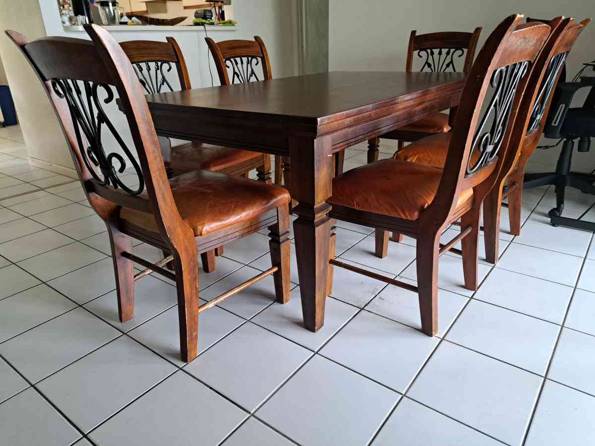 Dining room wooden table