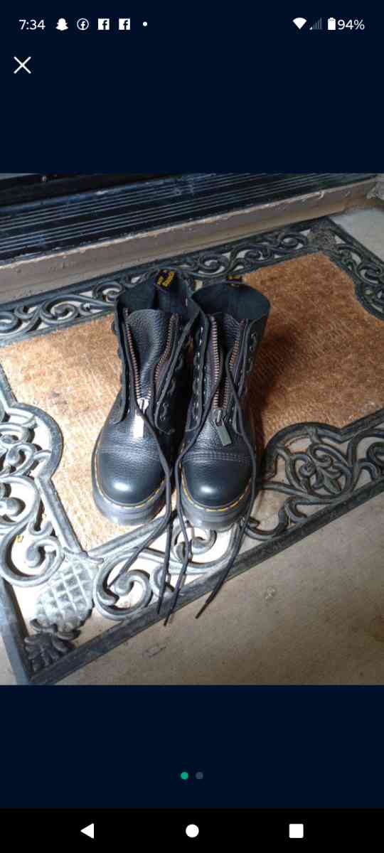 Dr Martens Size 8