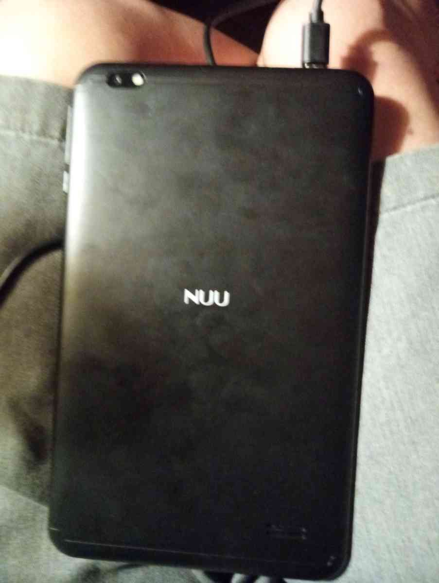brandnew NUU TABLET 8 W SERVICE