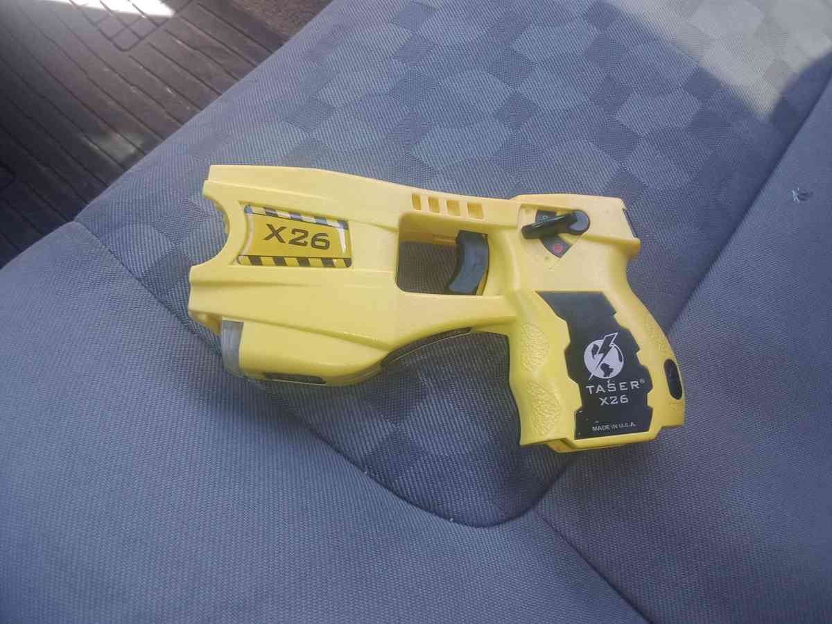 taser x26