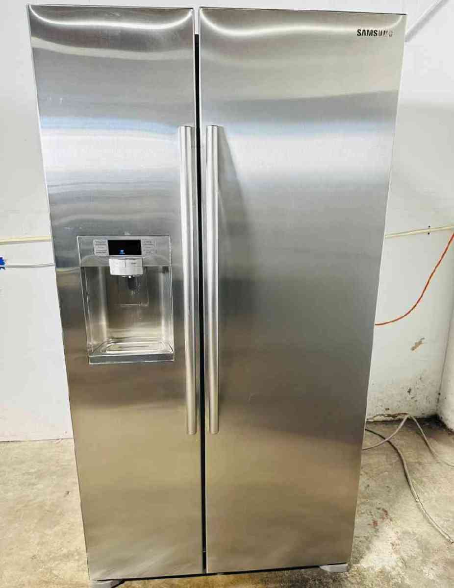 Standing Refrigerator