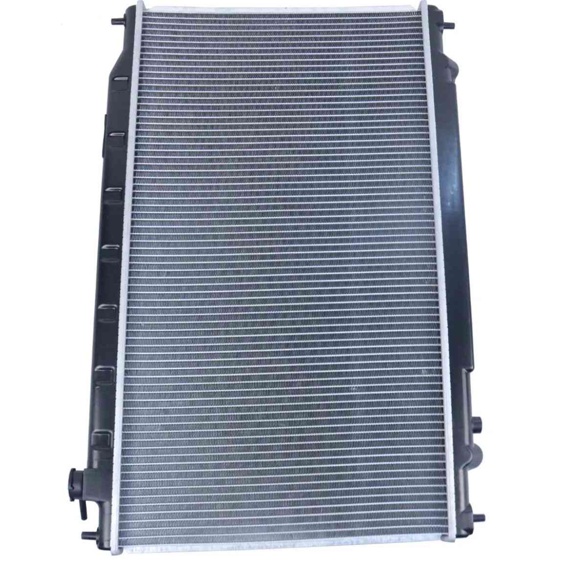 2006 Nissan Altima radiator