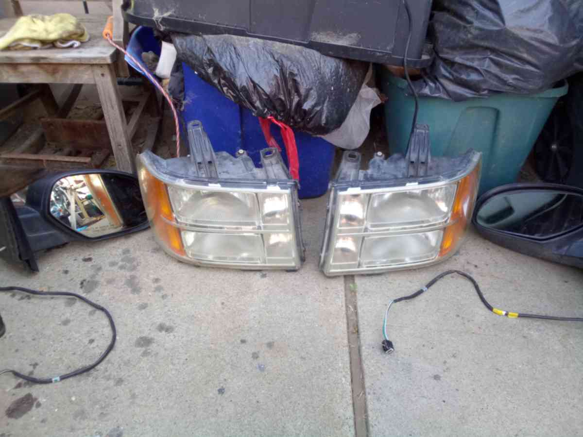 front headlight assembly inside mirrors