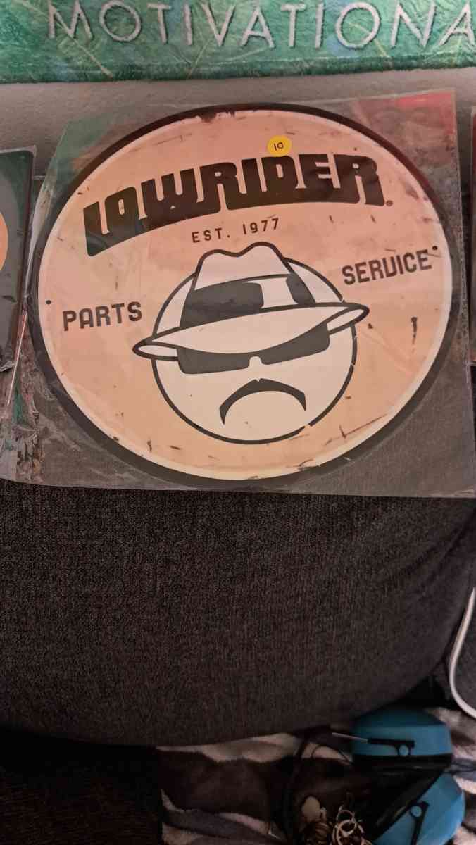 large lowrider sign cash only