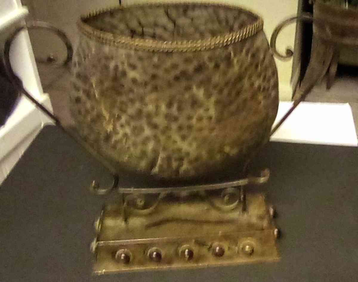 big metal bronze vase maybe its antique