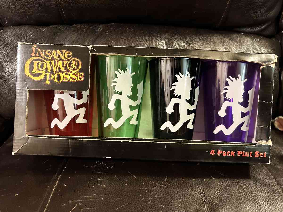 4 Set Hatchetman Pint Glasses