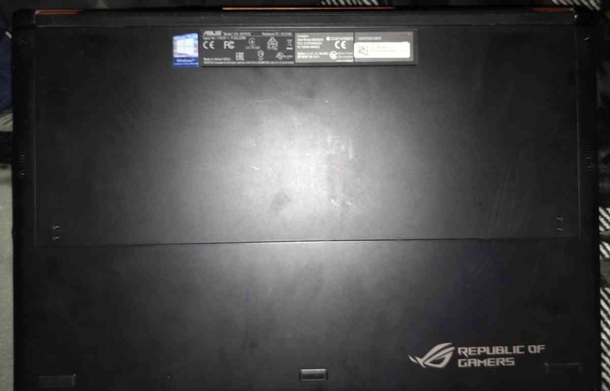 Asus zephyrus gx107x gaming laptop