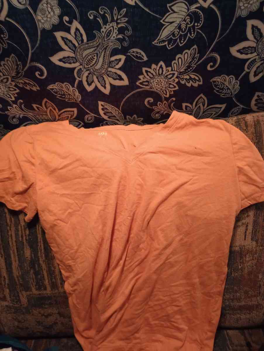 womens shirts an tank tops