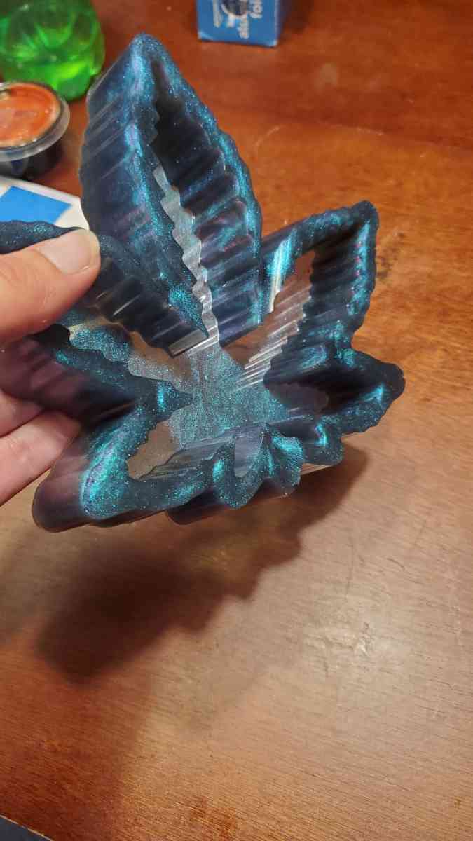 epoxy resin leaf ashtray