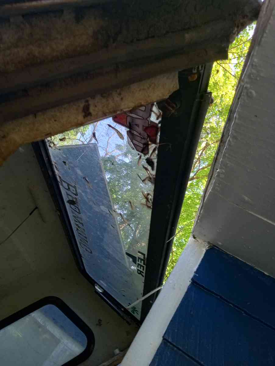 8foot truck cap for dodge