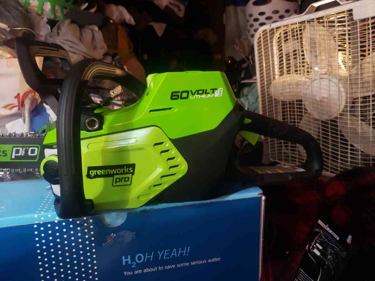 Green works Pro 60V Brushless Motor Chain Saw