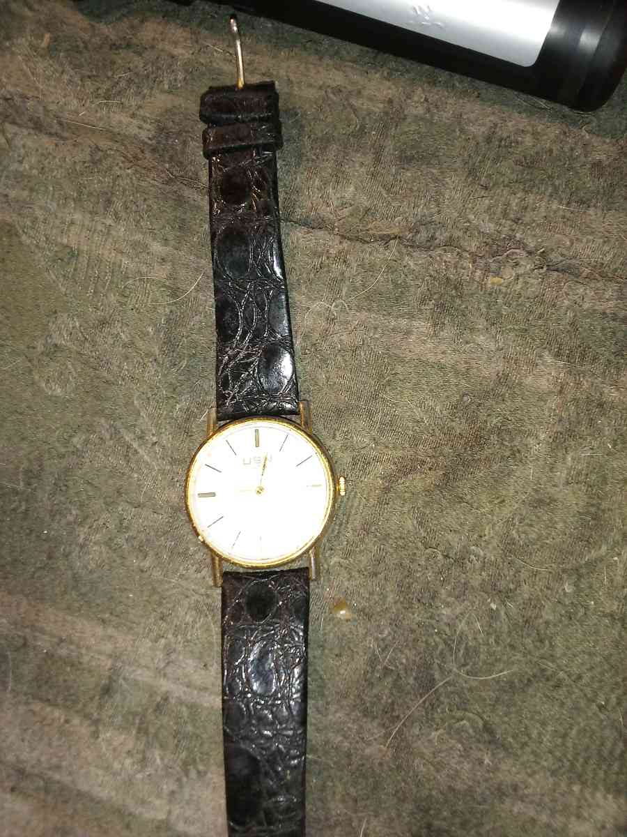 WOMENS WATCHES