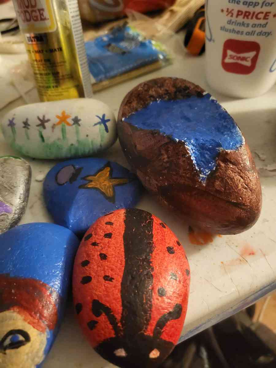 hand painted rocks