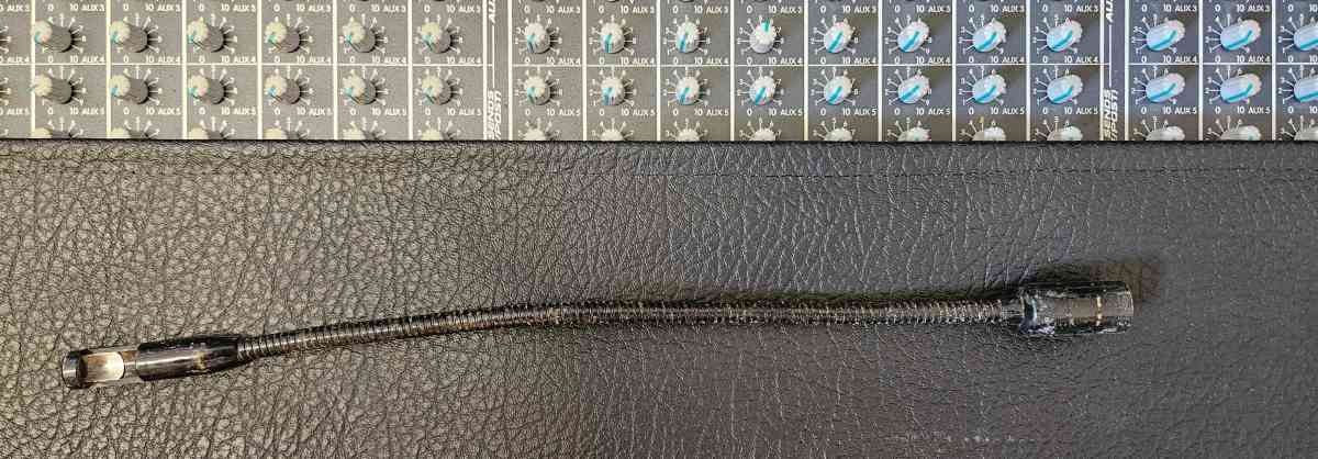 Peavey SRC 4034 34 Channel Stereo Mixing Console with Case