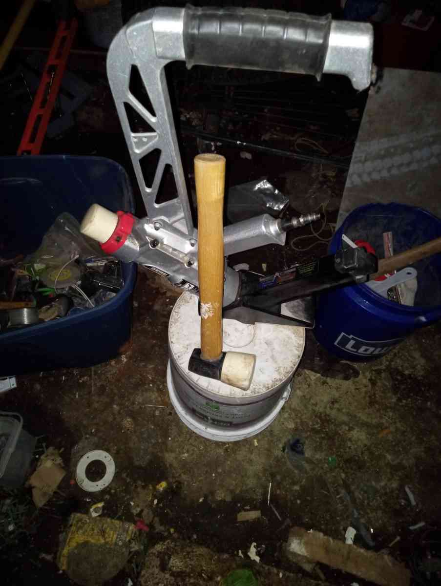 hardwood floor nailer w a case of nails