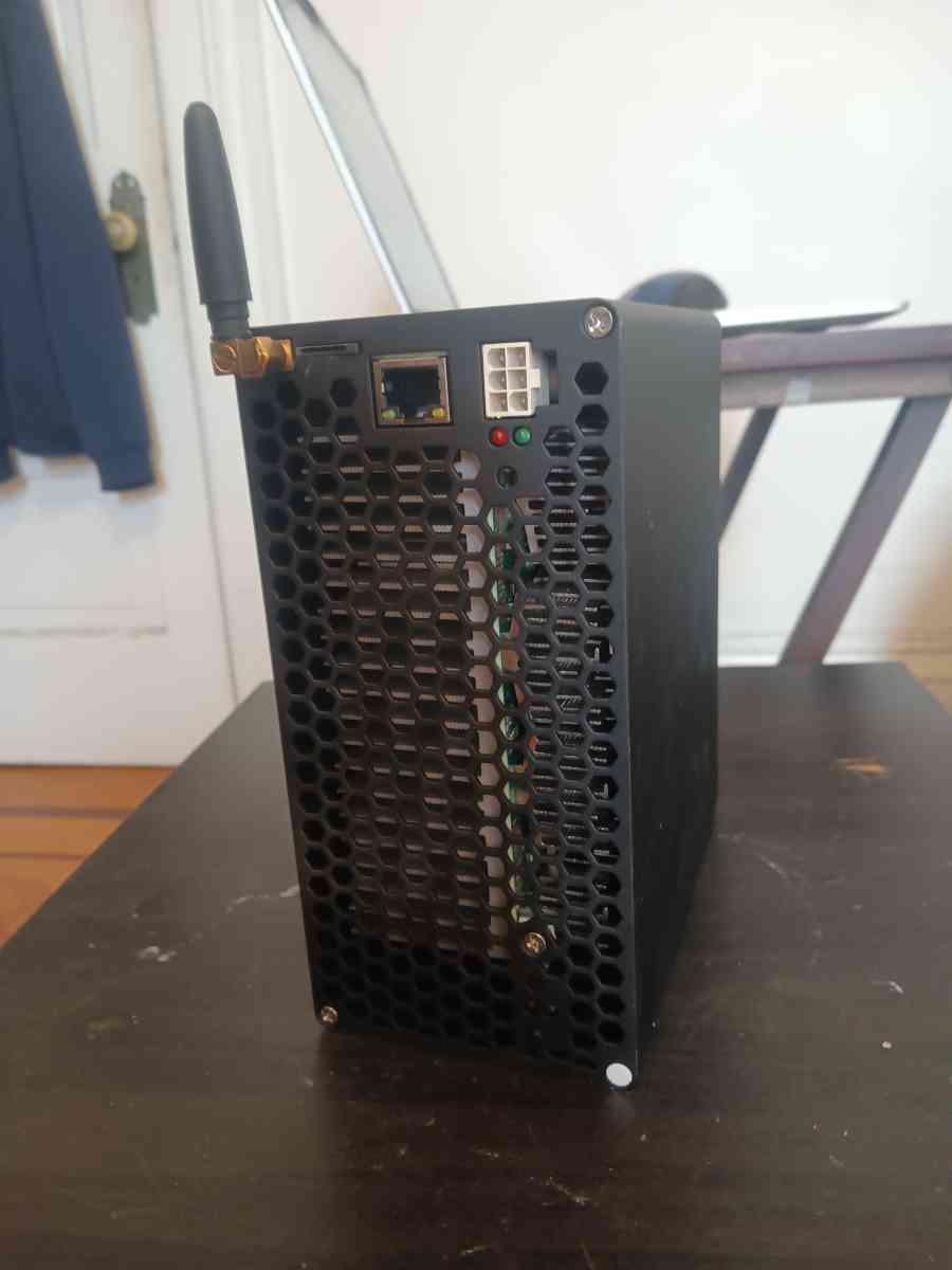 Goldshell LD Bpx Pro 28Ths205watts