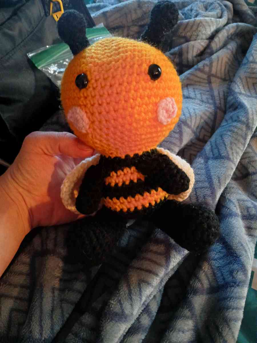 baby Bumble bee