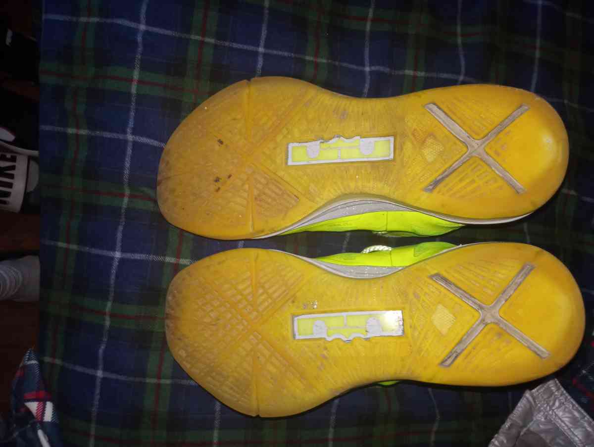 LeBron Volt 19 Yellow